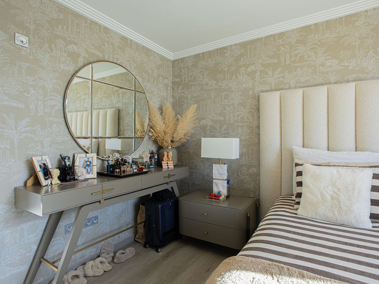 Apartment for Sale in Benahavís, Malaga 12