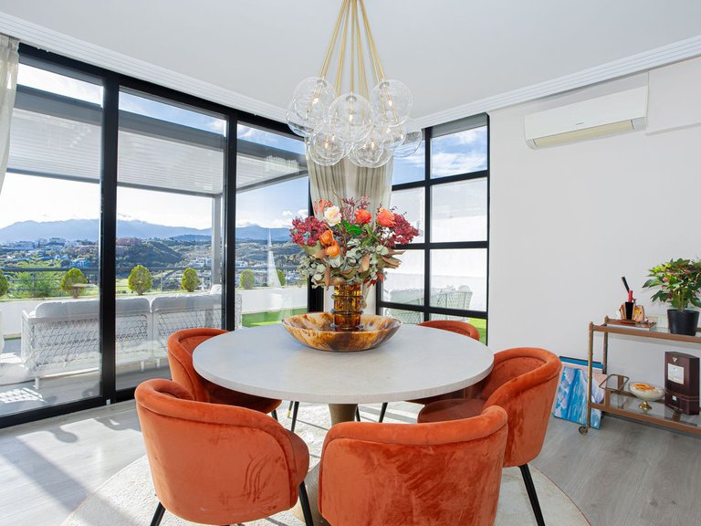 Apartment for Sale in Benahavís, Malaga 6