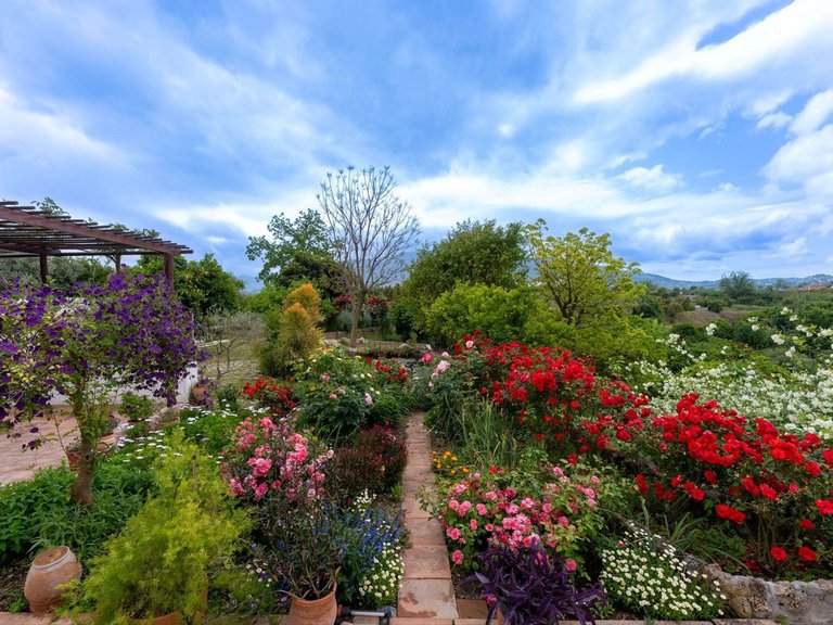 Villa for Sale in Alhaurín El Grande, Malaga 2