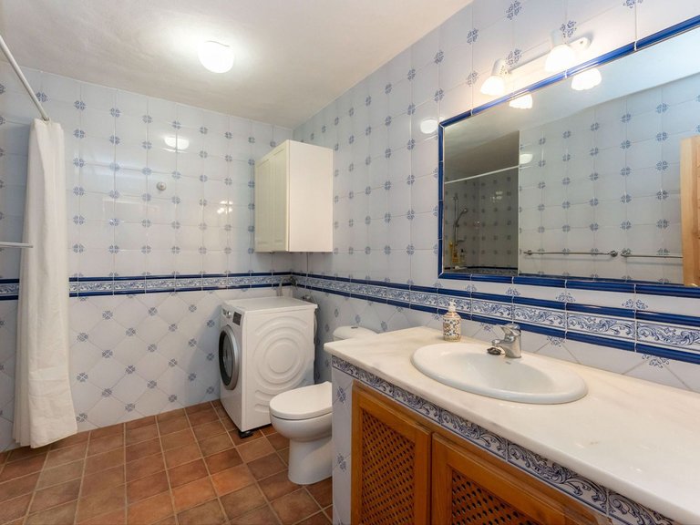 Villa for Sale in Alhaurín El Grande, Malaga 22