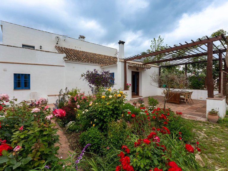 Villa for Sale in Alhaurín El Grande, Malaga 3