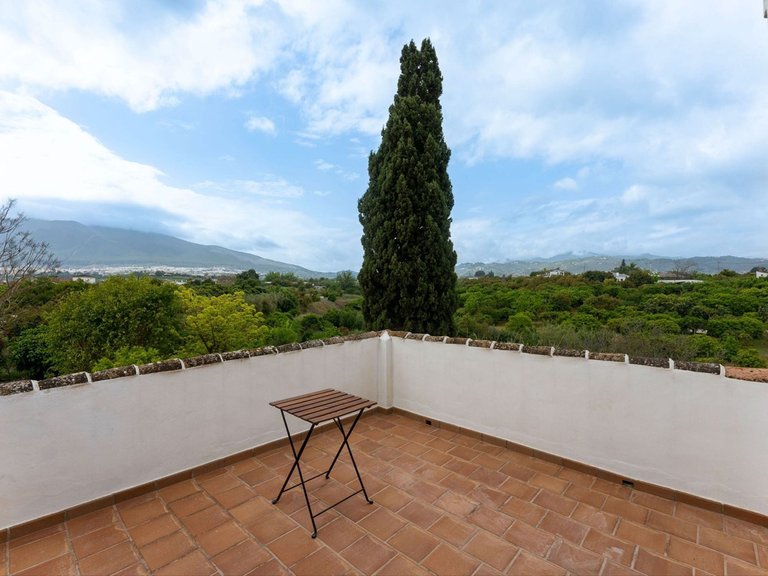 Villa for Sale in Alhaurín El Grande, Malaga 31