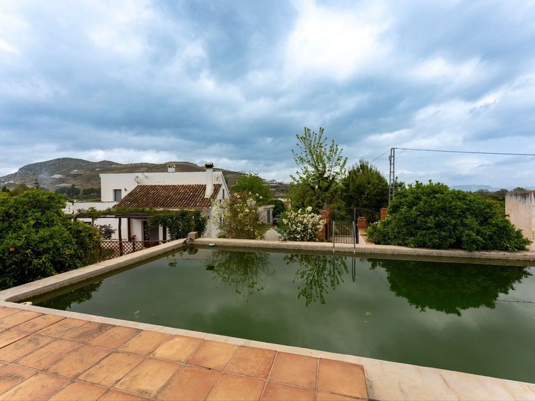 Villa for Sale in Alhaurín El Grande, Malaga 41
