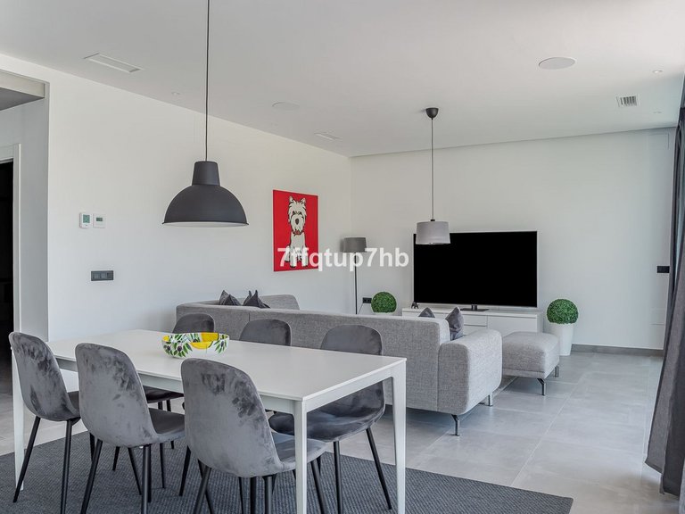 Villa for Sale in Estepona, Malaga 4