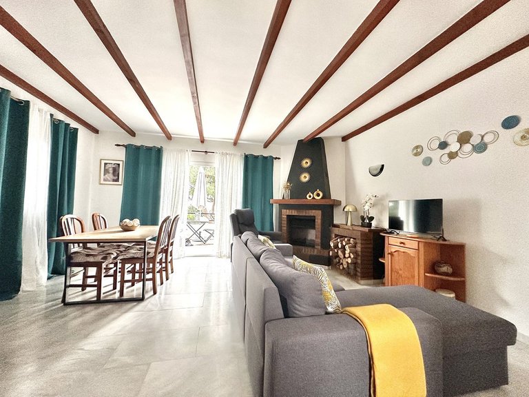 Villa for Sale in Calahonda, Malaga 2