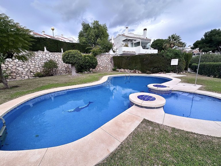 Villa for Sale in Calahonda, Malaga 24