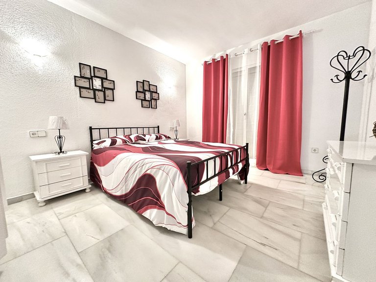 Villa for Sale in Calahonda, Malaga 7