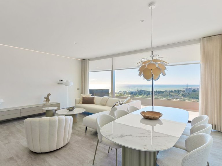 Apartment for Sale in Higueron, Malaga 1