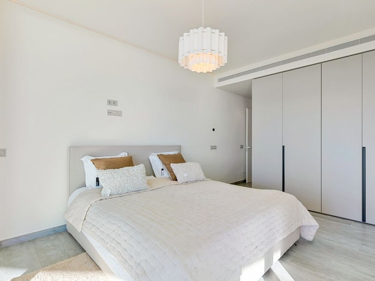 Apartment for Sale in Higueron, Malaga 13