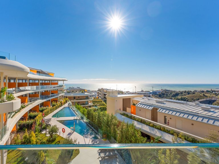 Apartment for Sale in Higueron, Malaga 16