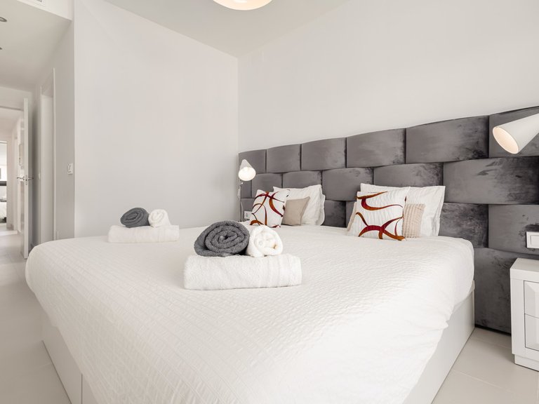 Apartment for Sale in Estepona, Malaga 8