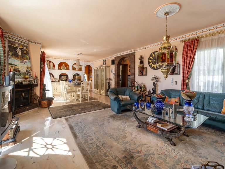 Villa for Sale in Torremuelle, Malaga 15