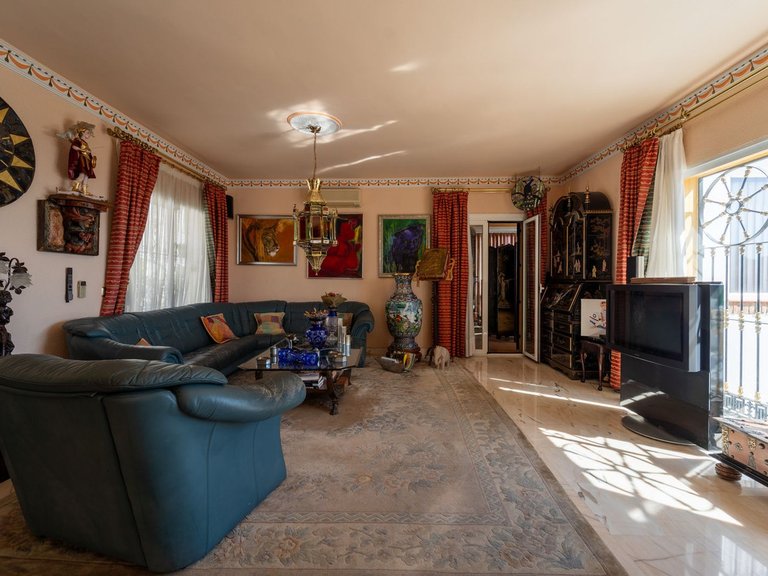 Villa for Sale in Torremuelle, Malaga 16
