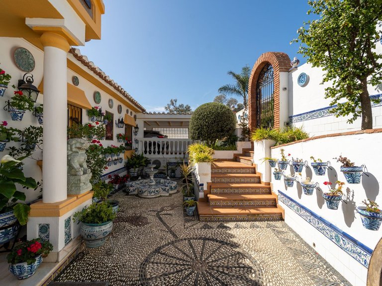 Villa for Sale in Torremuelle, Malaga 24