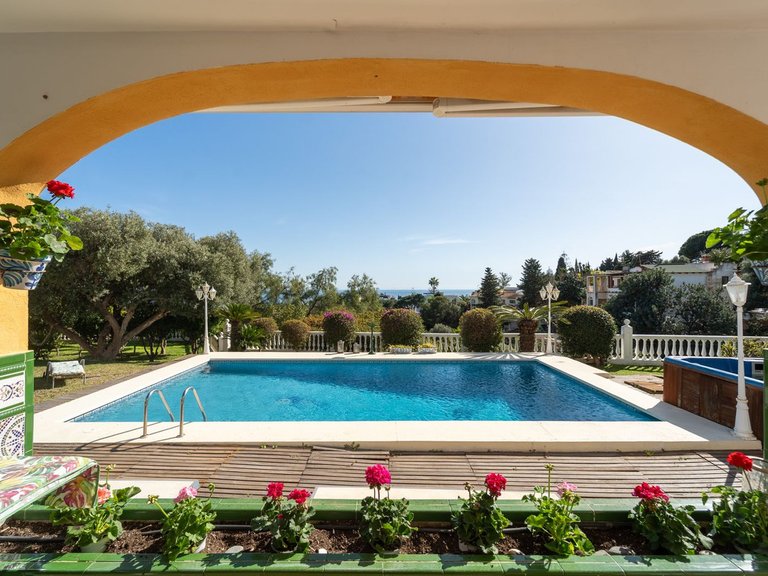 Villa for Sale in Torremuelle, Malaga 9