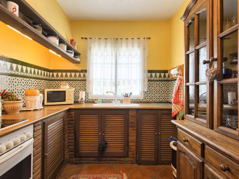 Town House for Sale in Benahavís, Malaga 14