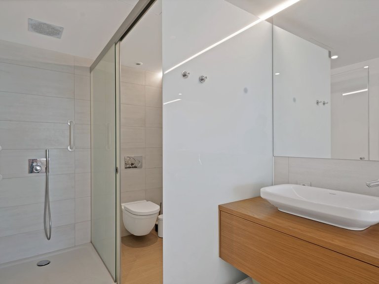Apartment for Sale in Fuengirola, Malaga 14