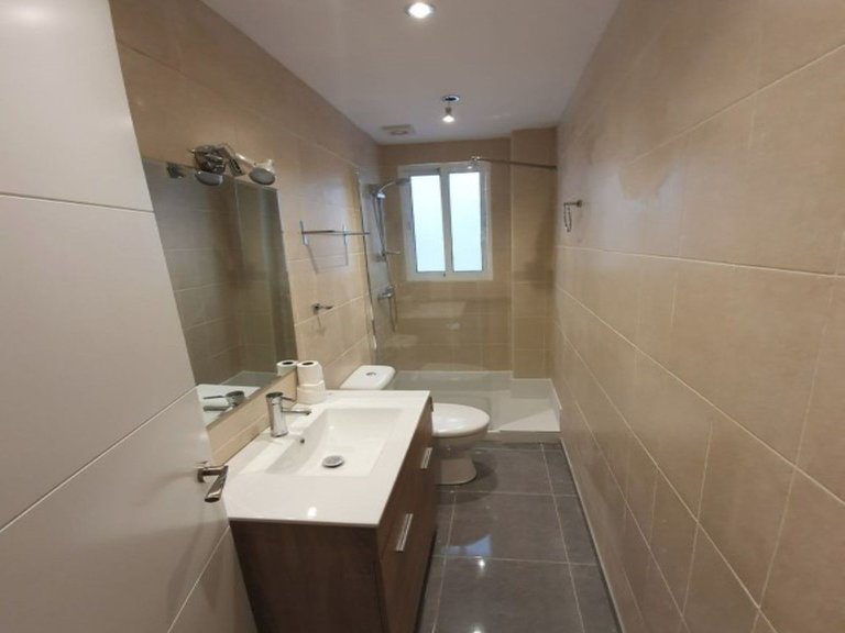 Apartment for Sale in Málaga Centro, Malaga 21