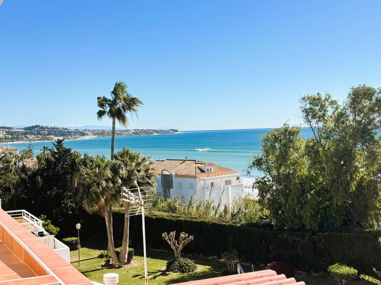 Apartment for Sale in La Cala De Mijas, Malaga 1