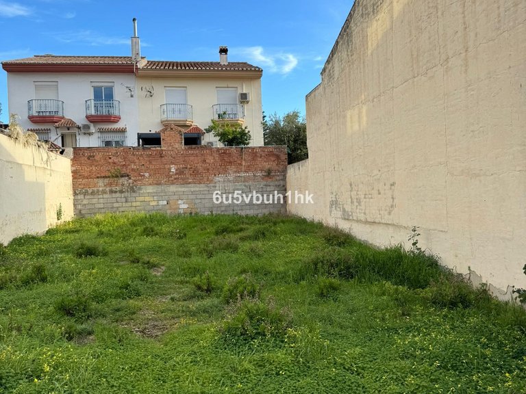 Plot for Sale in Los Pacos, Malaga 3