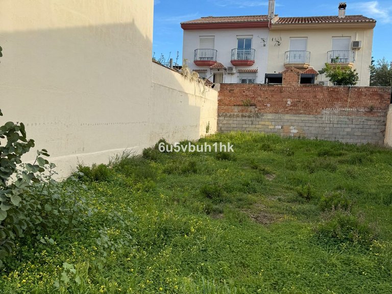 Plot for Sale in Los Pacos, Malaga 4