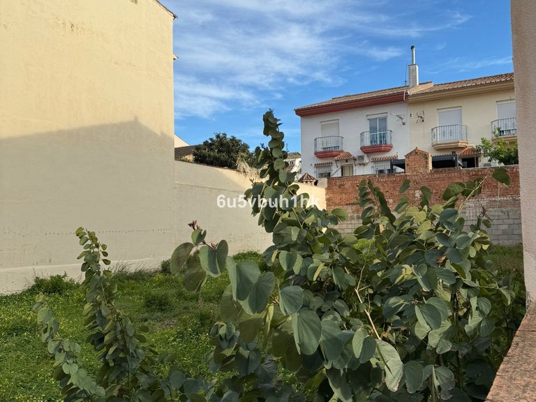 Plot for Sale in Los Pacos, Malaga 7