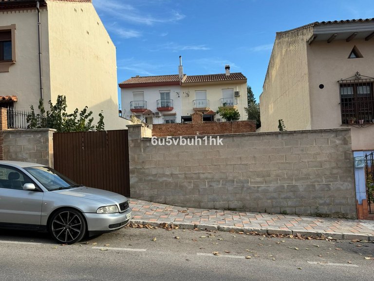 Plot for Sale in Los Pacos, Malaga 9
