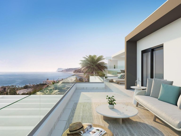Penthouse for Sale in Casares Playa, Malaga 1