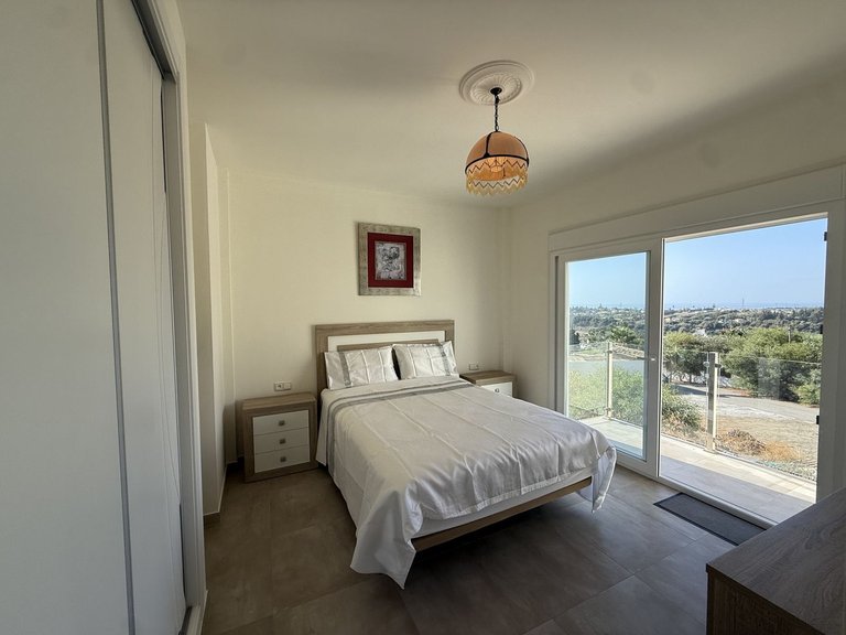 Villa for Sale in Estepona, Malaga 12