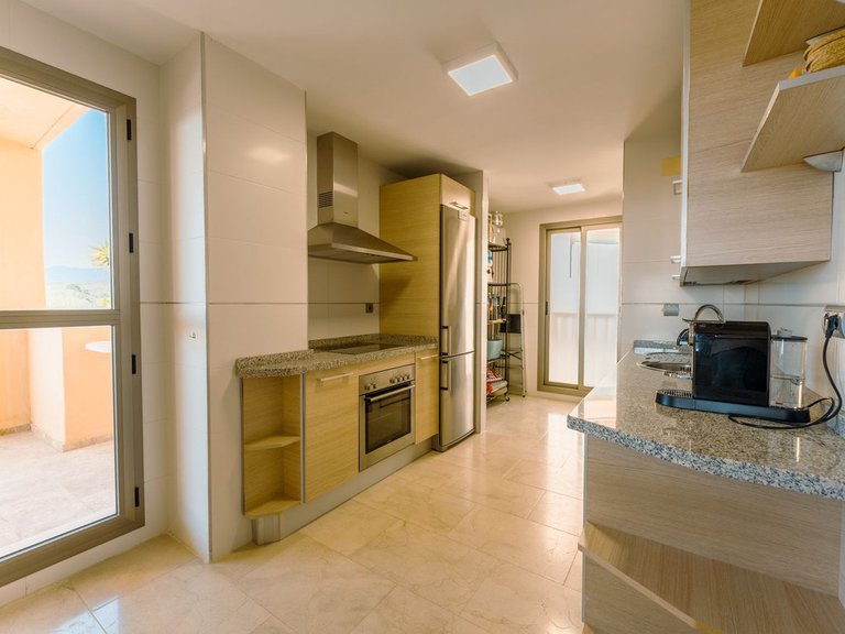 Apartment for Sale in Atalaya, Malaga 10