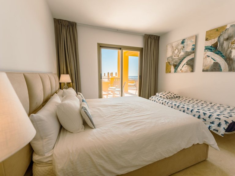 Apartment for Sale in Atalaya, Malaga 19