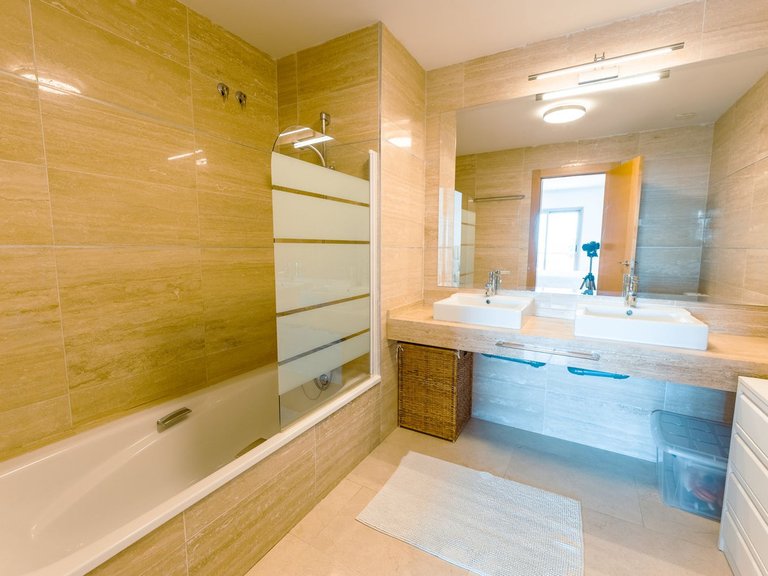 Apartment for Sale in Atalaya, Malaga 21