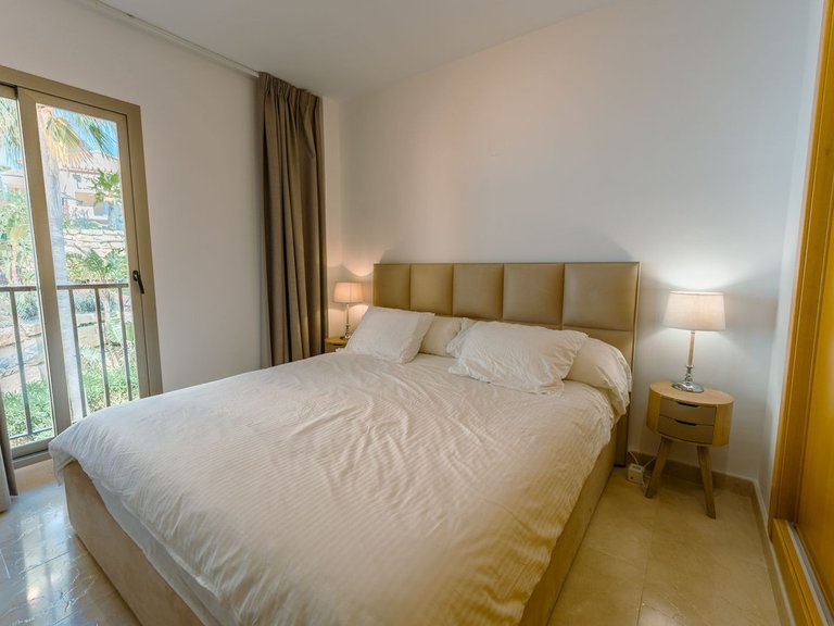 Apartment for Sale in Atalaya, Malaga 23