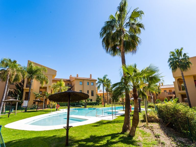 Apartment for Sale in Atalaya, Malaga 29