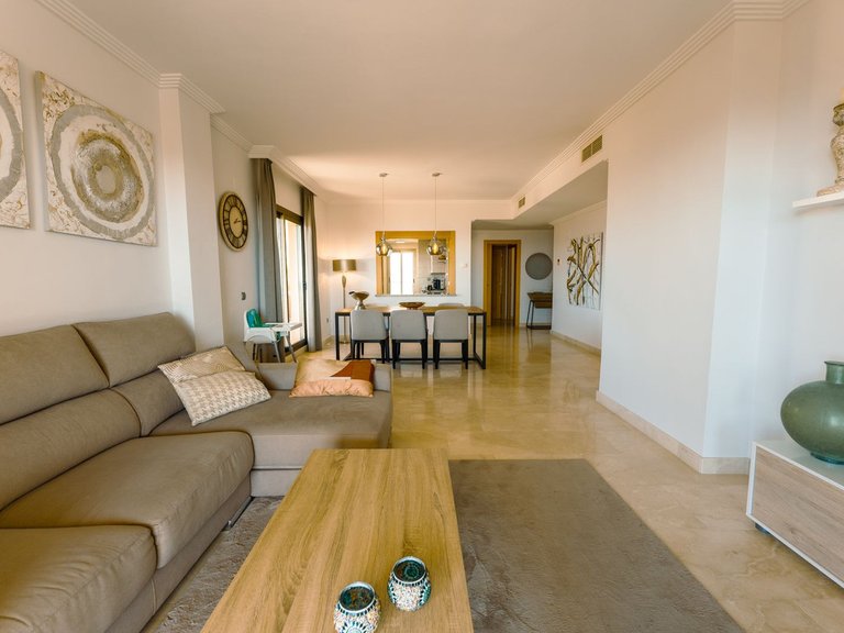 Apartment for Sale in Atalaya, Malaga 5