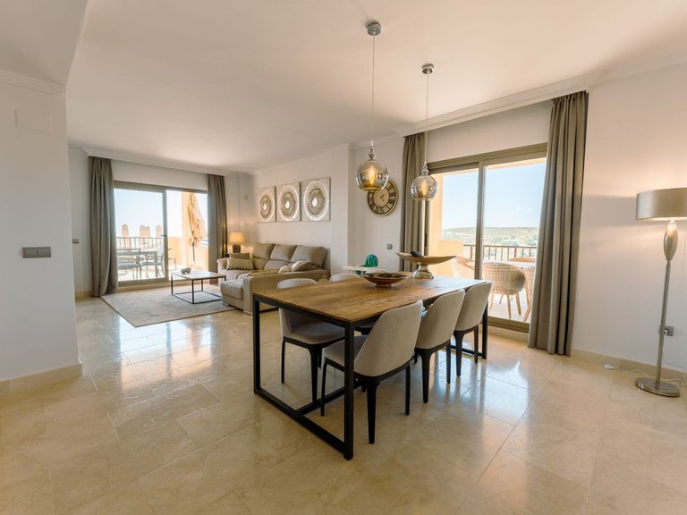 Apartment for Sale in Atalaya, Malaga 7