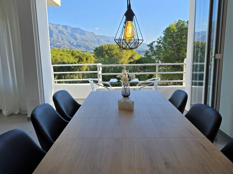 Apartment for Sale in Nueva Andalucía, Malaga 19