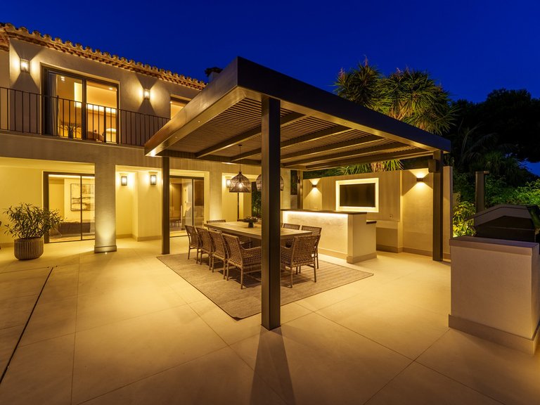 Villa for Sale in Costa del Sol The Golden Mile, Malaga 34