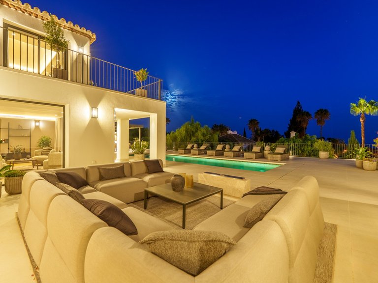 Villa for Sale in Costa del Sol The Golden Mile, Malaga 37
