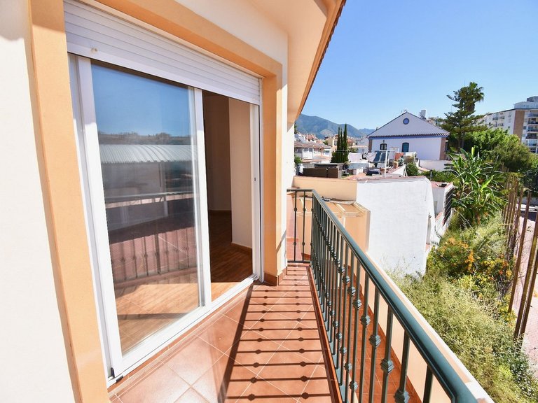 Villa for Sale in Fuengirola, Malaga 2