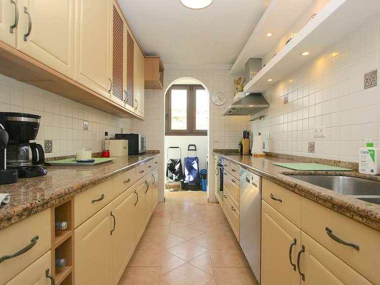 Penthouse for Sale in Costa del Sol Fuengirola, Malaga 28