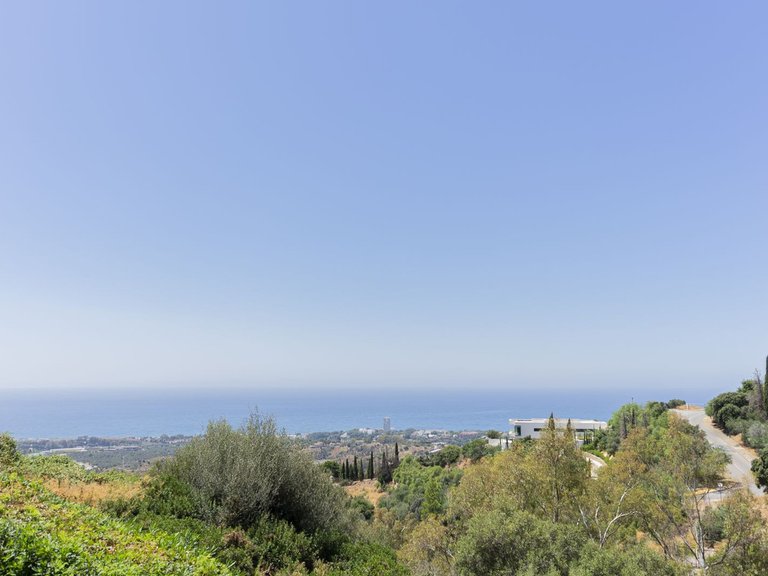 Apartment for Sale in Altos De Los Monteros, Malaga 10