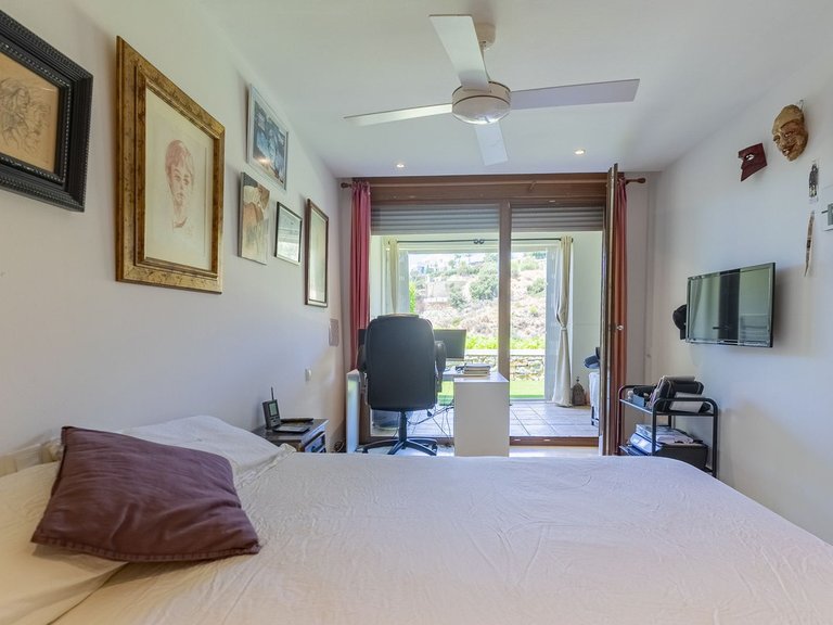 Apartment for Sale in Altos De Los Monteros, Malaga 26