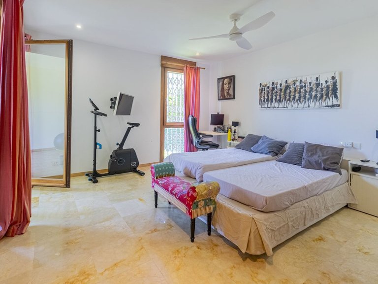 Apartment for Sale in Altos De Los Monteros, Malaga 32