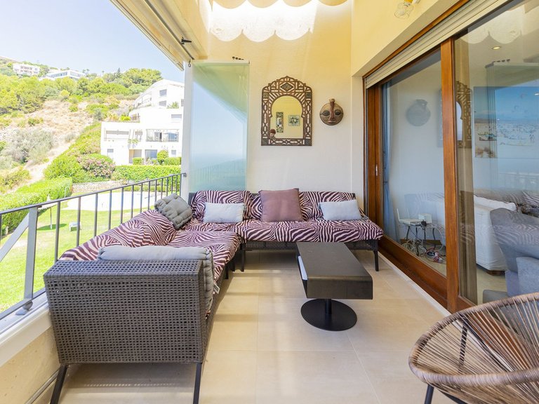 Apartment for Sale in Altos De Los Monteros, Malaga 5