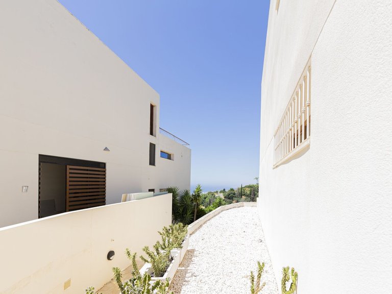 Apartment for Sale in Altos De Los Monteros, Malaga 62