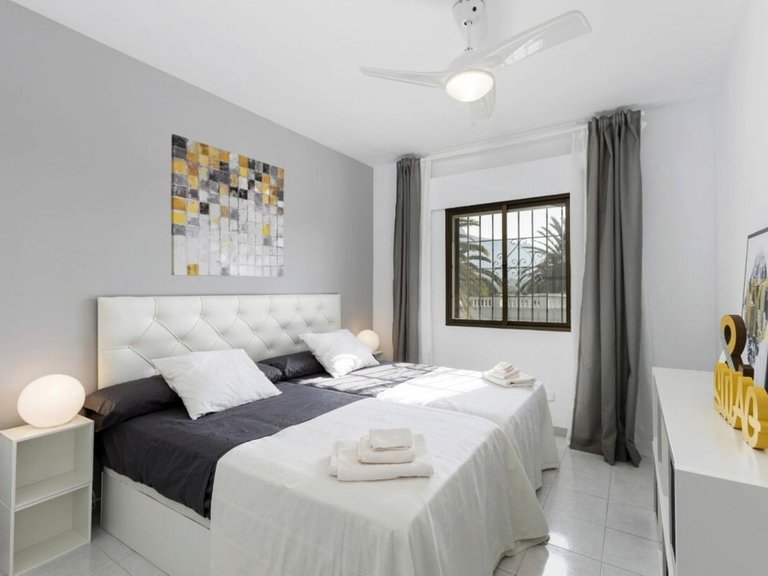 Villa for Sale in Nueva Andalucía, Malaga 10