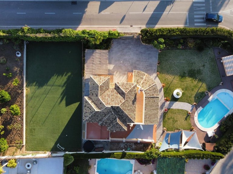 Villa for Sale in Nueva Andalucía, Malaga 2