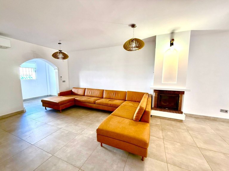 Town House for Sale in Estepona, Malaga 3