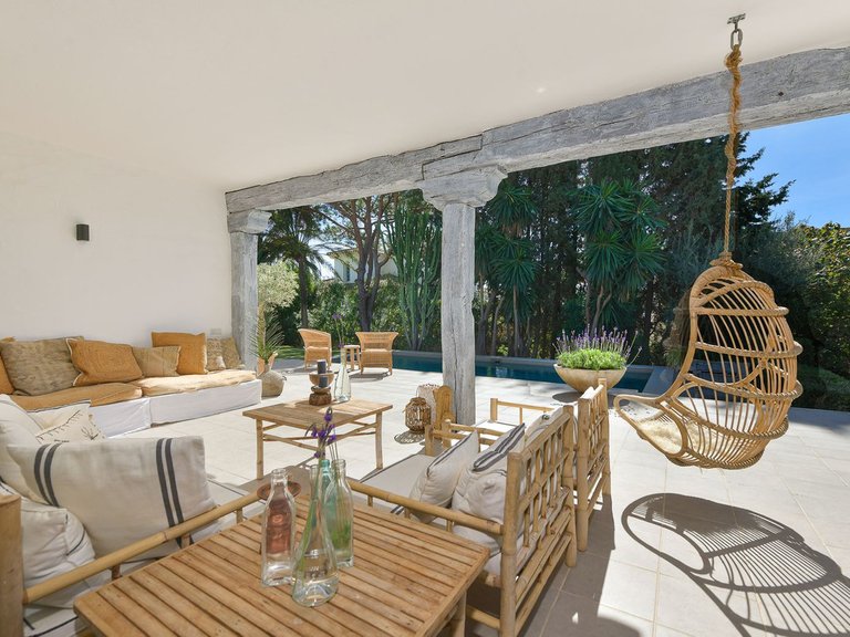 Villa for Sale in Hacienda Las Chapas, Malaga 3